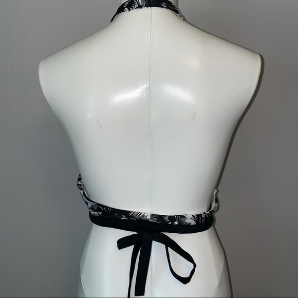 Tropical Malibu Juliana Bikini Halter Top - Picture 5 of 6